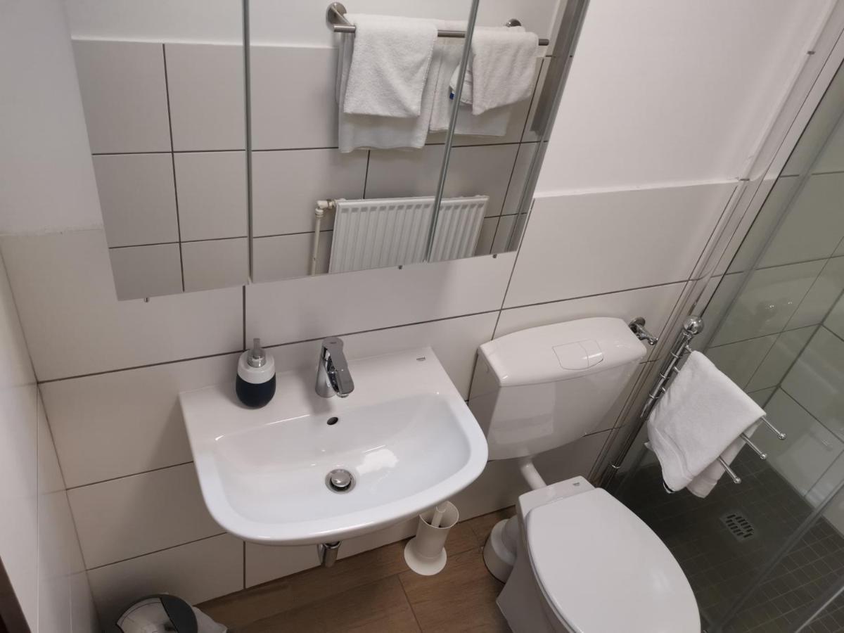 Gaestehaus Haeuser Linden  Exteriör bild